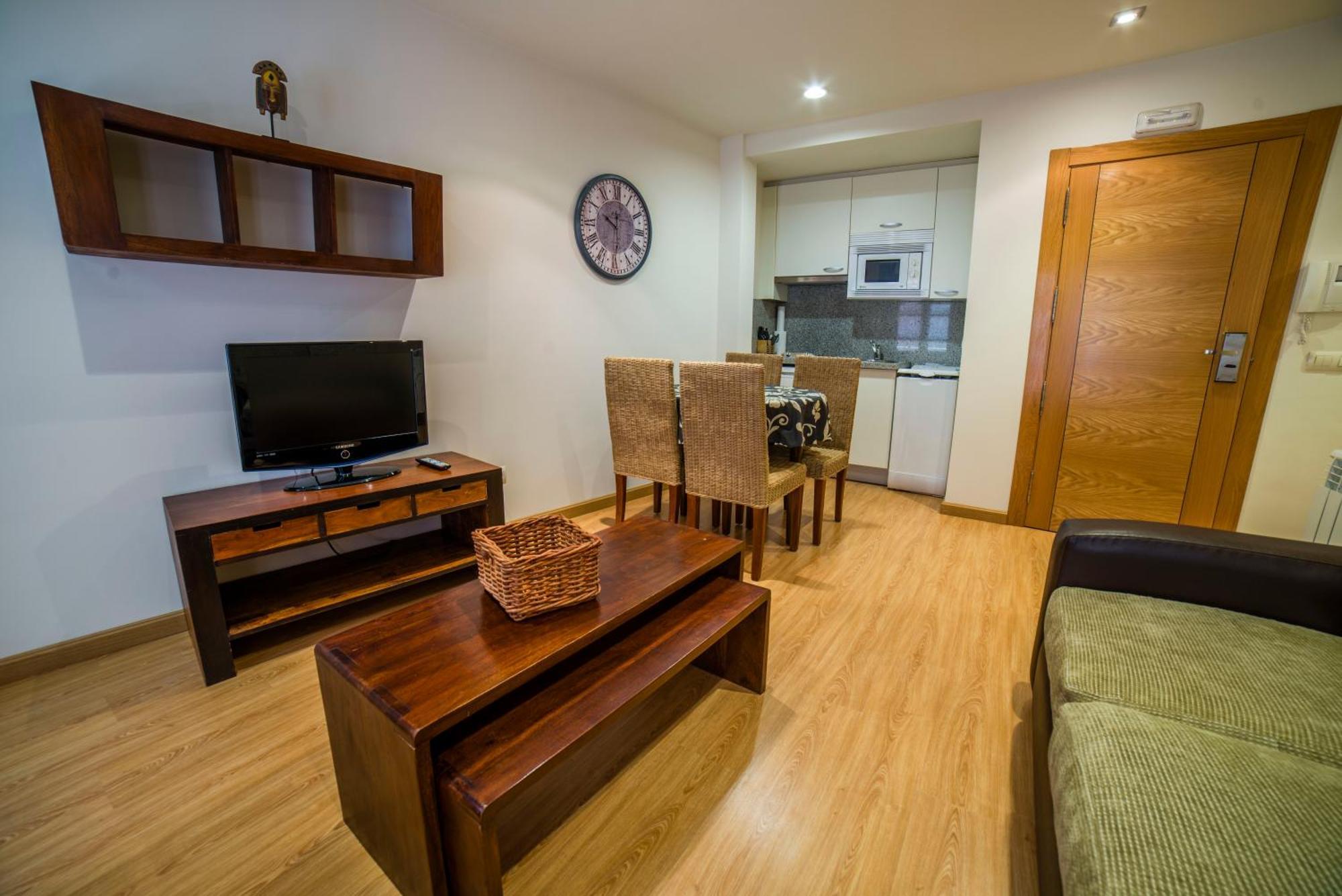 Apartamentos El Cordial De Fausto Llanes Esterno foto